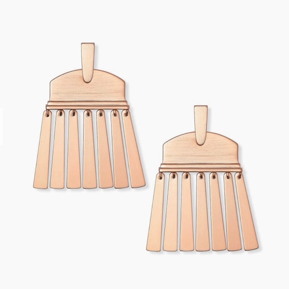 Kendra Scott Layne Earrings - Picture 4 of 4